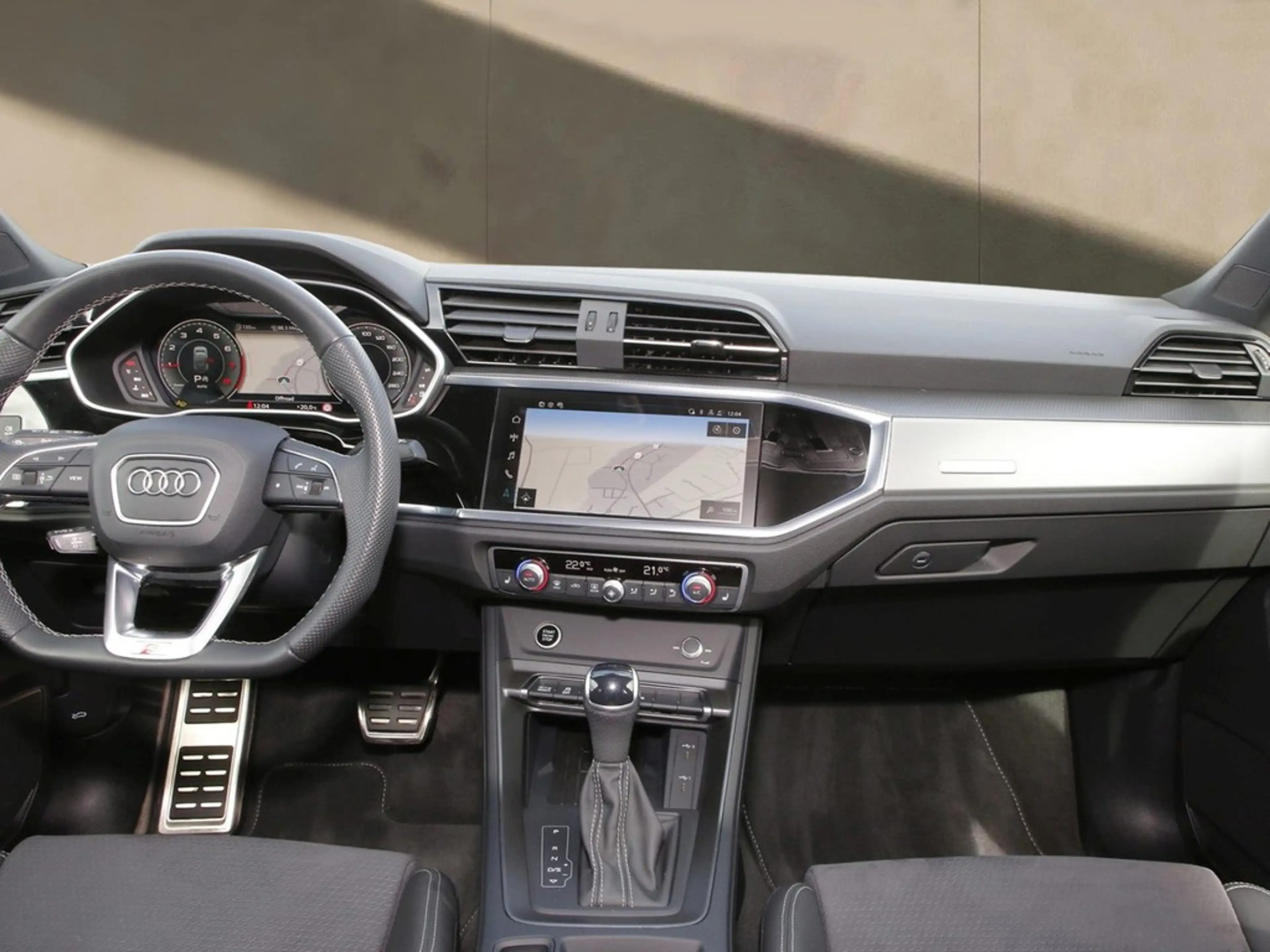 Audi Q3 Sportback 35 TFSI S line AHK*R-CAM*LED*NAVI*VIR... — photo 8