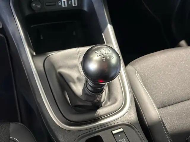 Jeep Avenger view 14