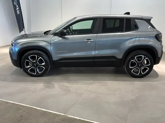 Jeep Avenger view 7