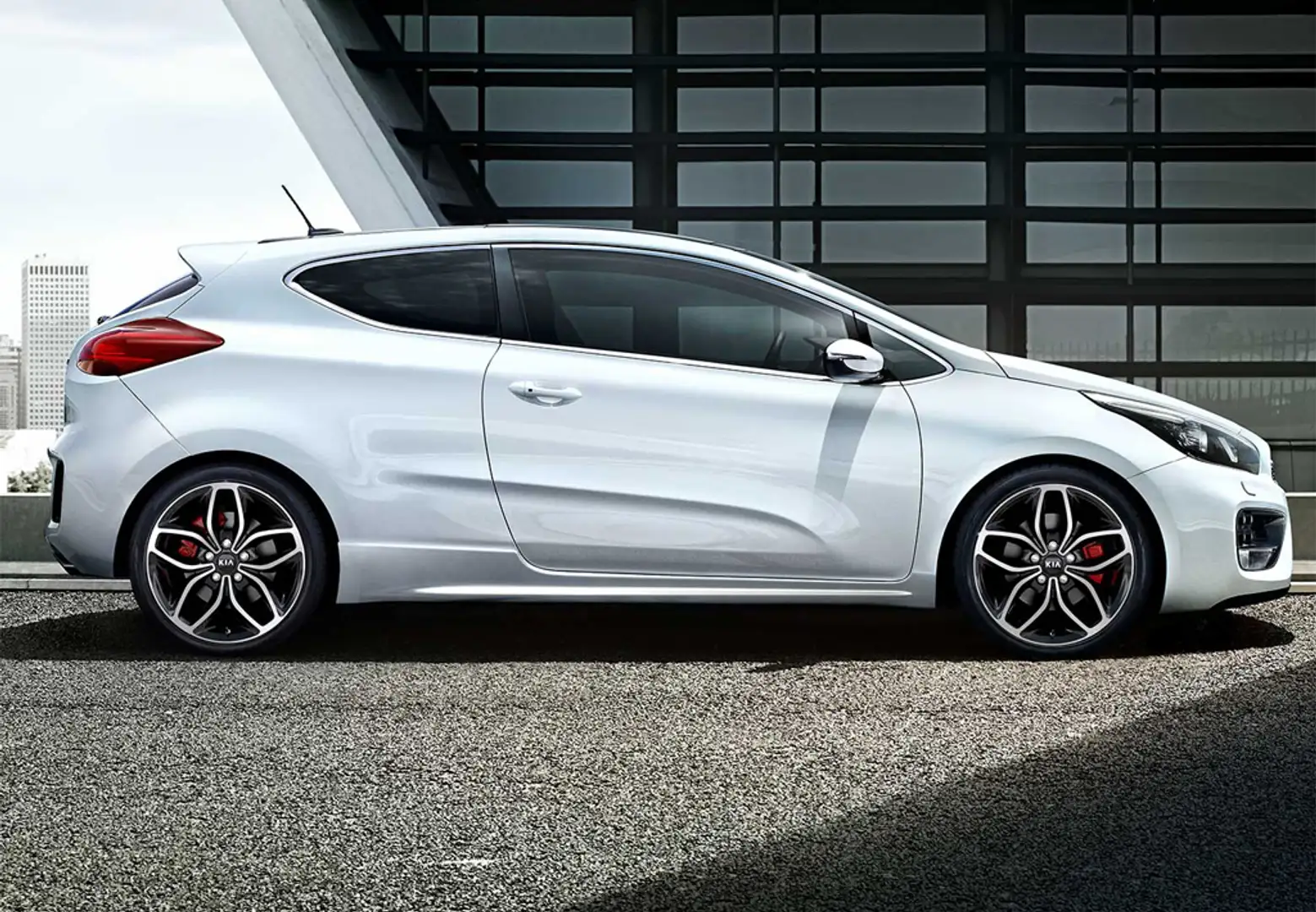 Kia Ceed / cee'd Pro_Cee´d 1.6 T-GDI GT 204 Azul - 2