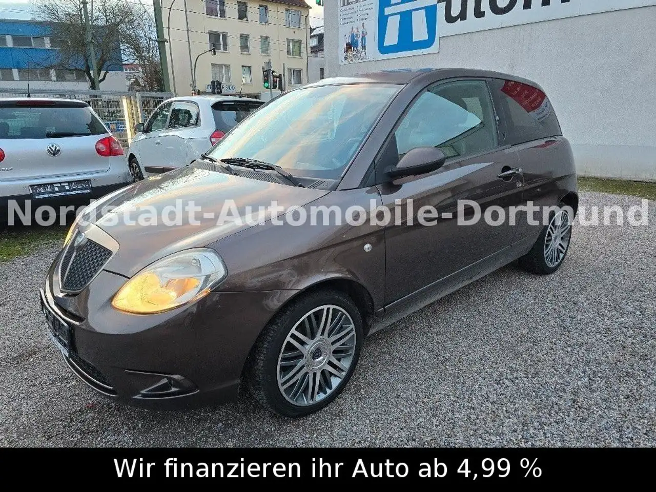 Lancia Ypsilon