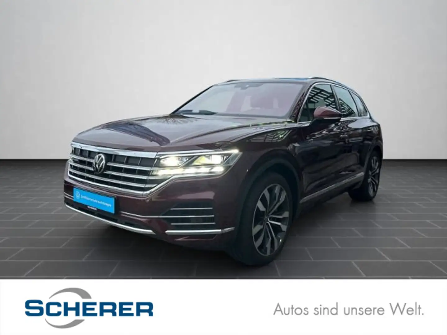 Volkswagen Touareg Elegance 3.0 V6 eHybrid AHK PANO MATRIX Rot - 1