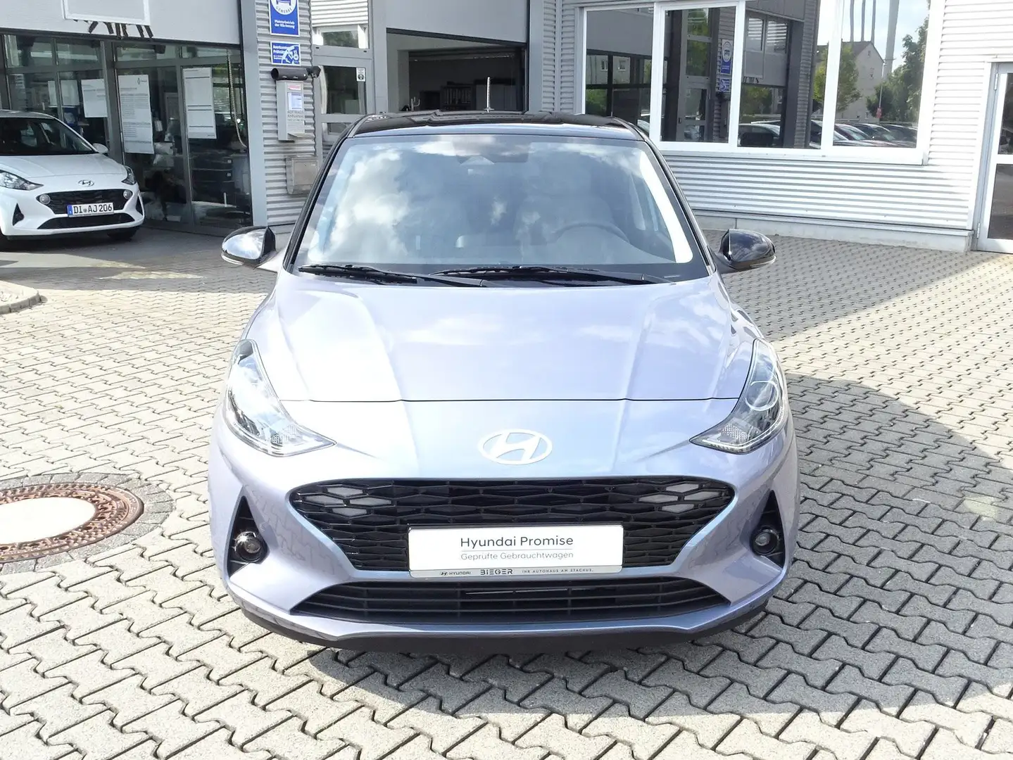 Hyundai i10 1.2 Prime Navi Kamera Allwetter Klimaauto Alu ZV Bleu - 2