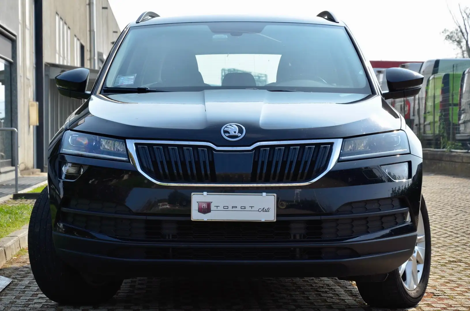 Skoda Karoq 1.5 tsi 150cv dsg UFF ITALIANA, PERMUTE Nero - 2