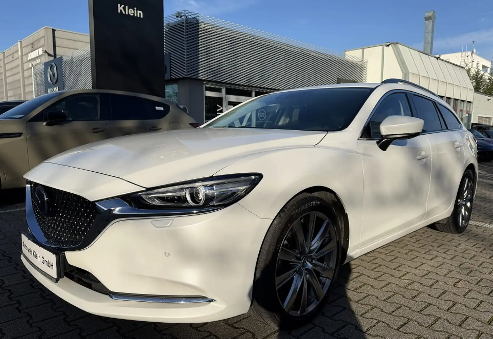 Mazda 6 2.5L SKYACTIV G 194 6AT FWD EXCLUSIVE-LINE Blanc - 1