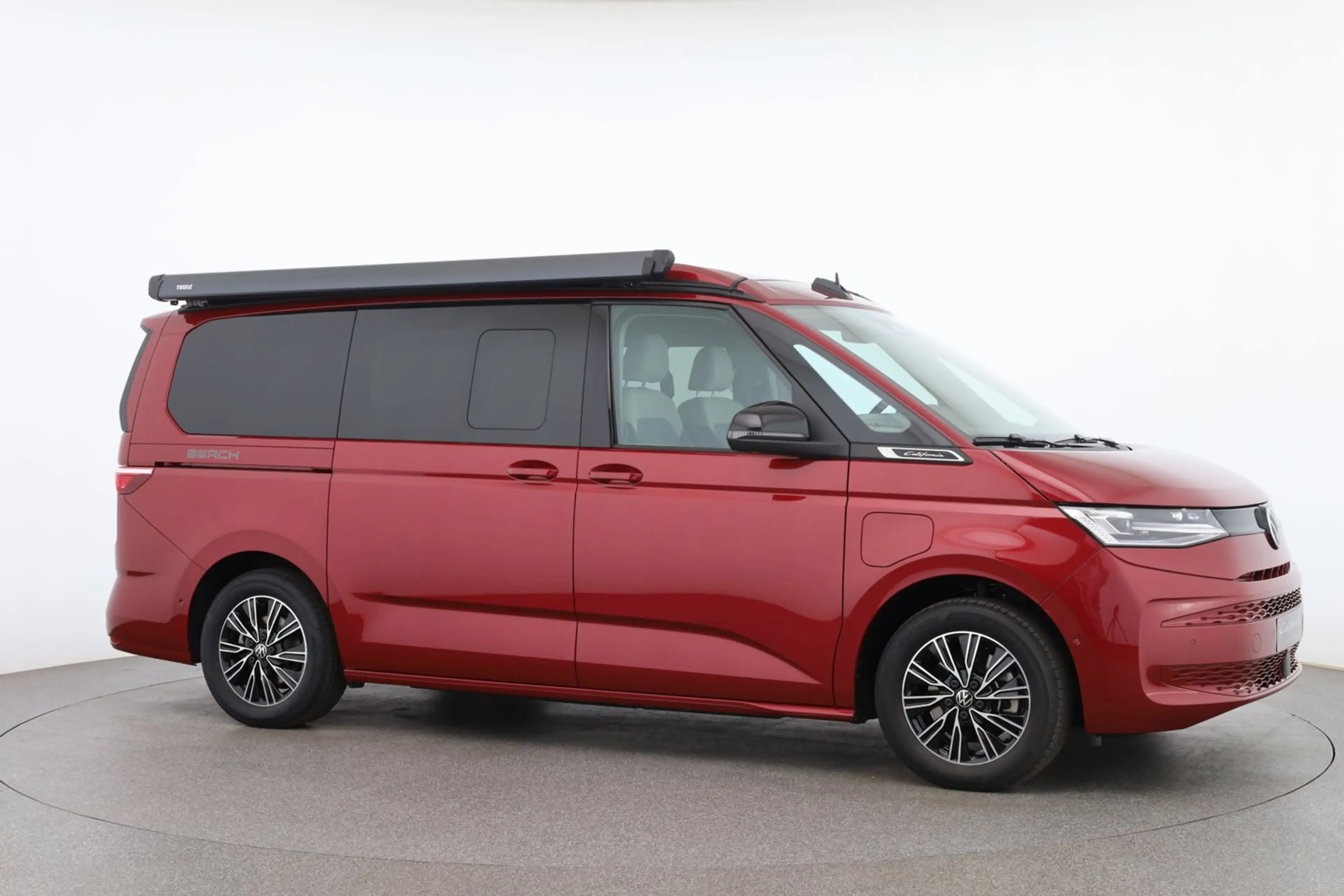 Volkswagen T7 California VW T7 California Beach eHybrid 180 kW 4M — photo 7