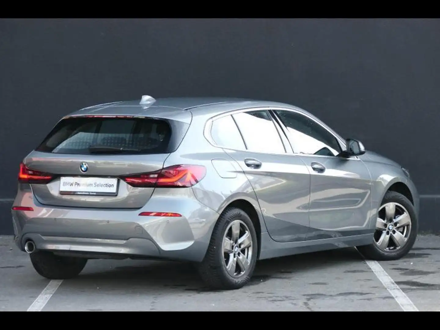 BMW 116 116dA Hatch Gris - 2