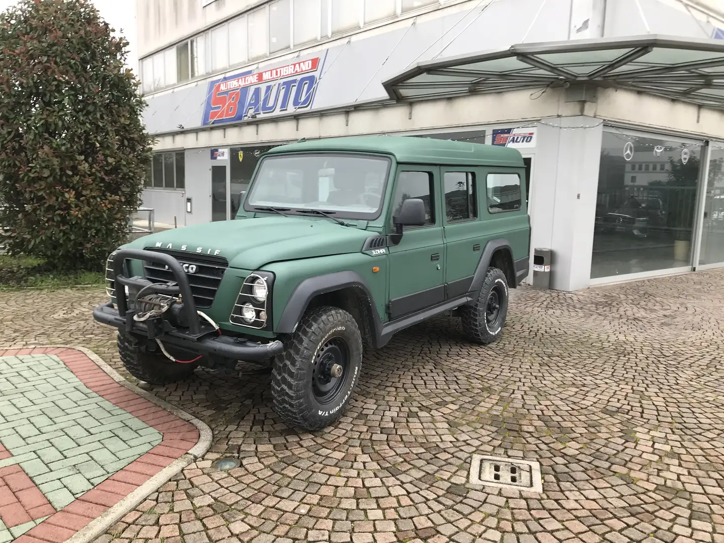 Iveco Massif MASSIF  3.0 D HPI  SW  N 1  5 POSTI Grün - 1