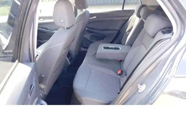Volkswagen Golf view 11