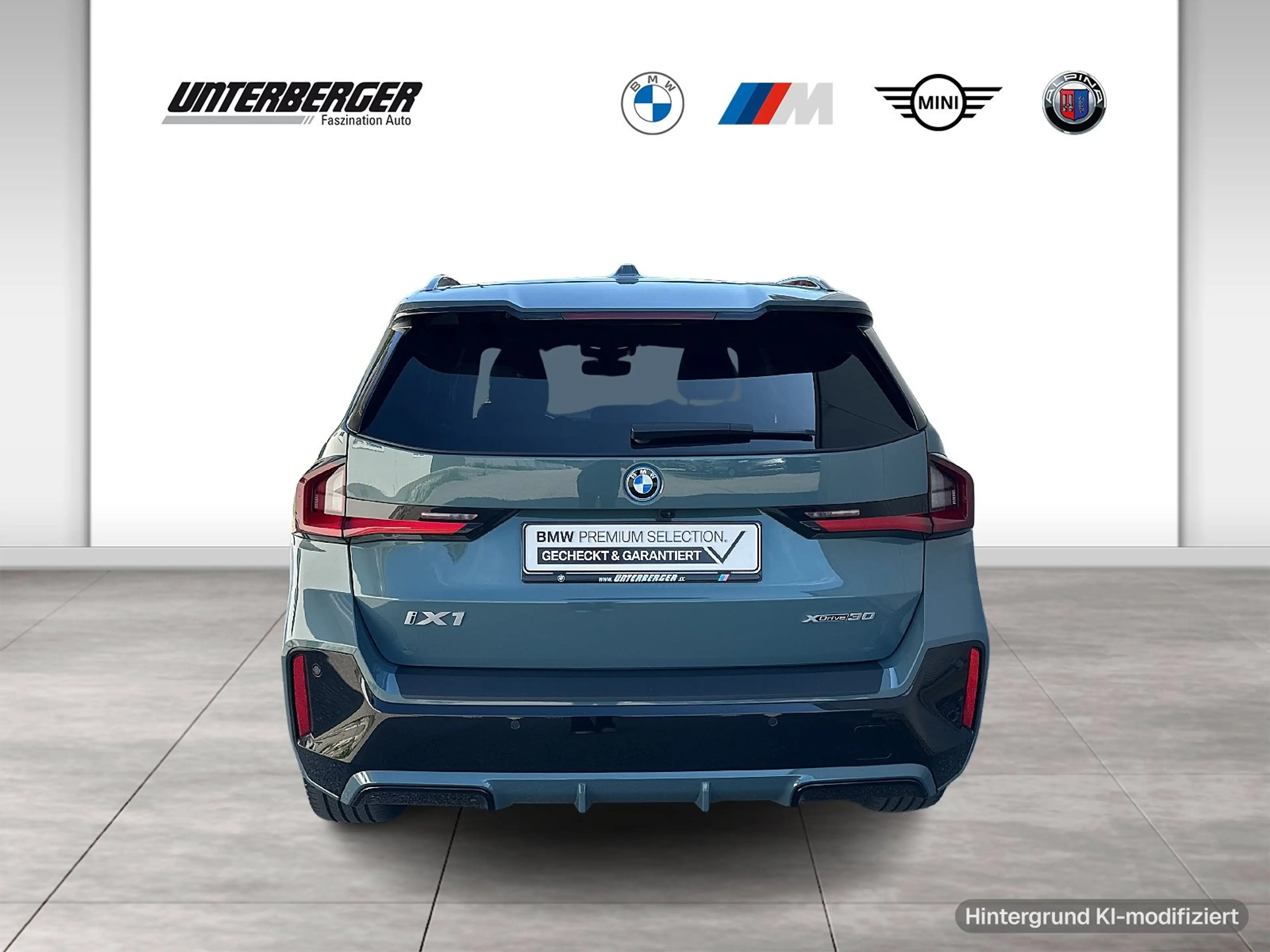 BMW iX1 xDrive30 M Sportpaket AHK Head-Up RFK LED — photo 5