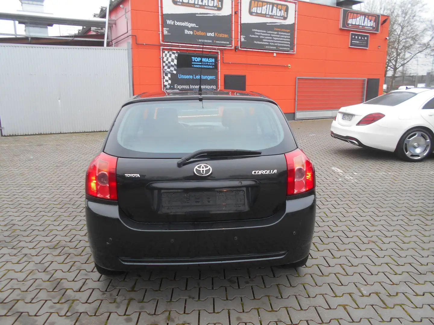 Toyota Corolla 1.4 C Compact/KLIMA/EURO 4 Schwarz - 2