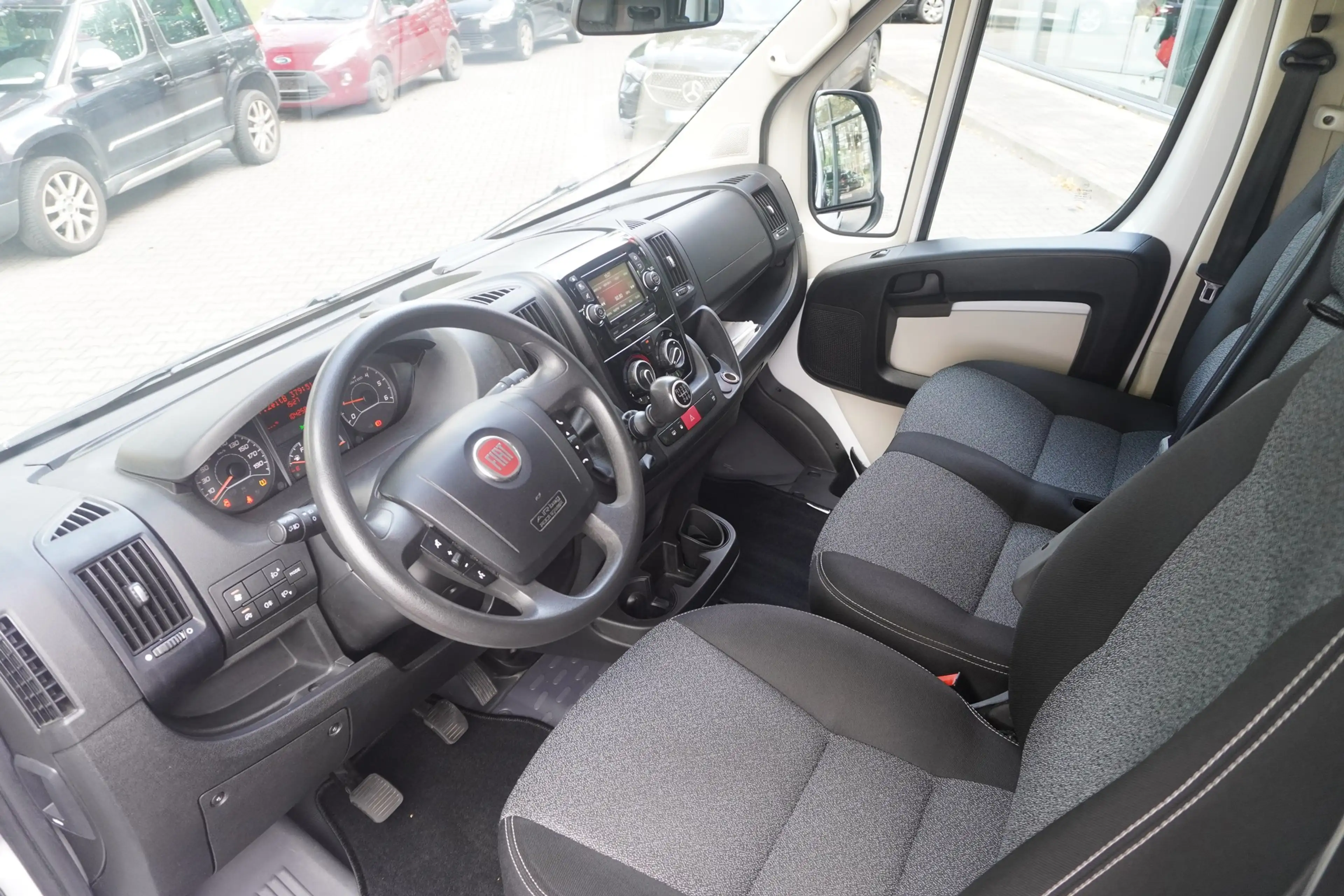 Fiat Ducato Kombi 30 150 L1H1 Klima Freisprechanlage — photo 10