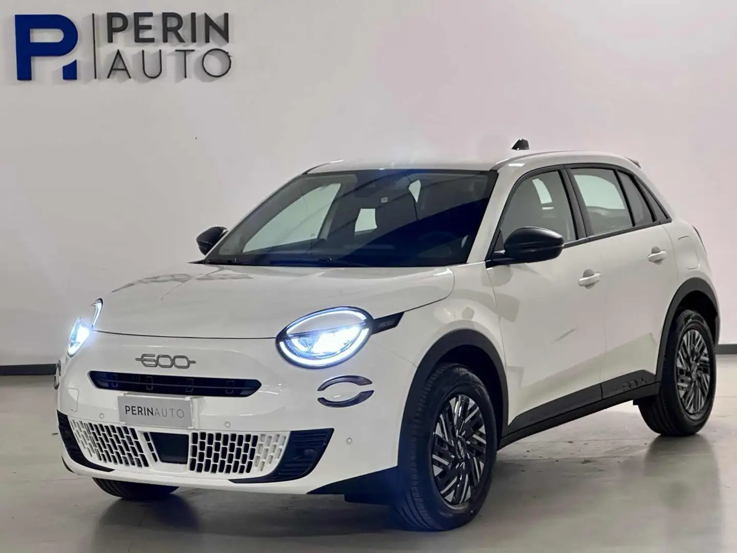 Fiat 600 Hybrid DCT MHEV Bianco - 1