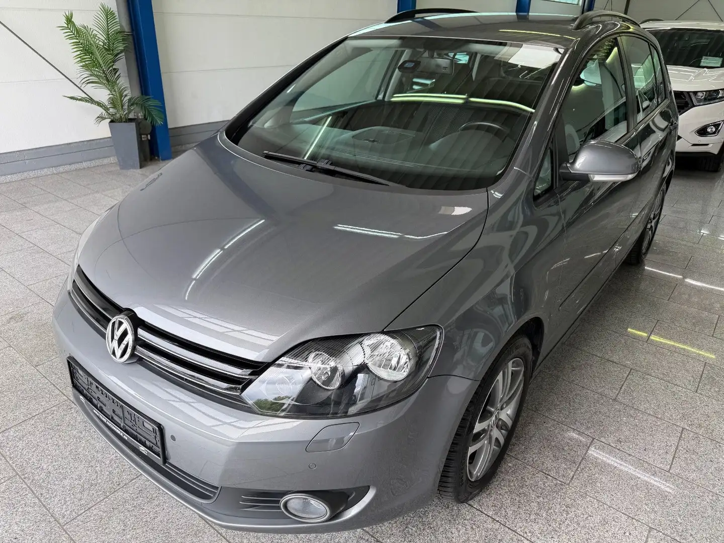 Volkswagen Golf Plus 1.4 TSI*AUTOMATIK*NAVI*PDC*AHK*STK-NEU Gris - 2