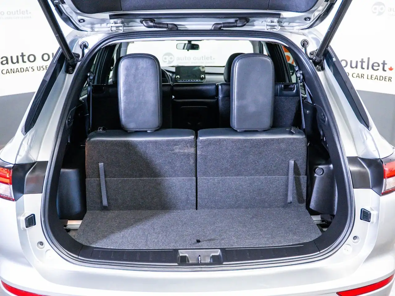 Mitsubishi Outlander снимка Mitsubishi Outlander