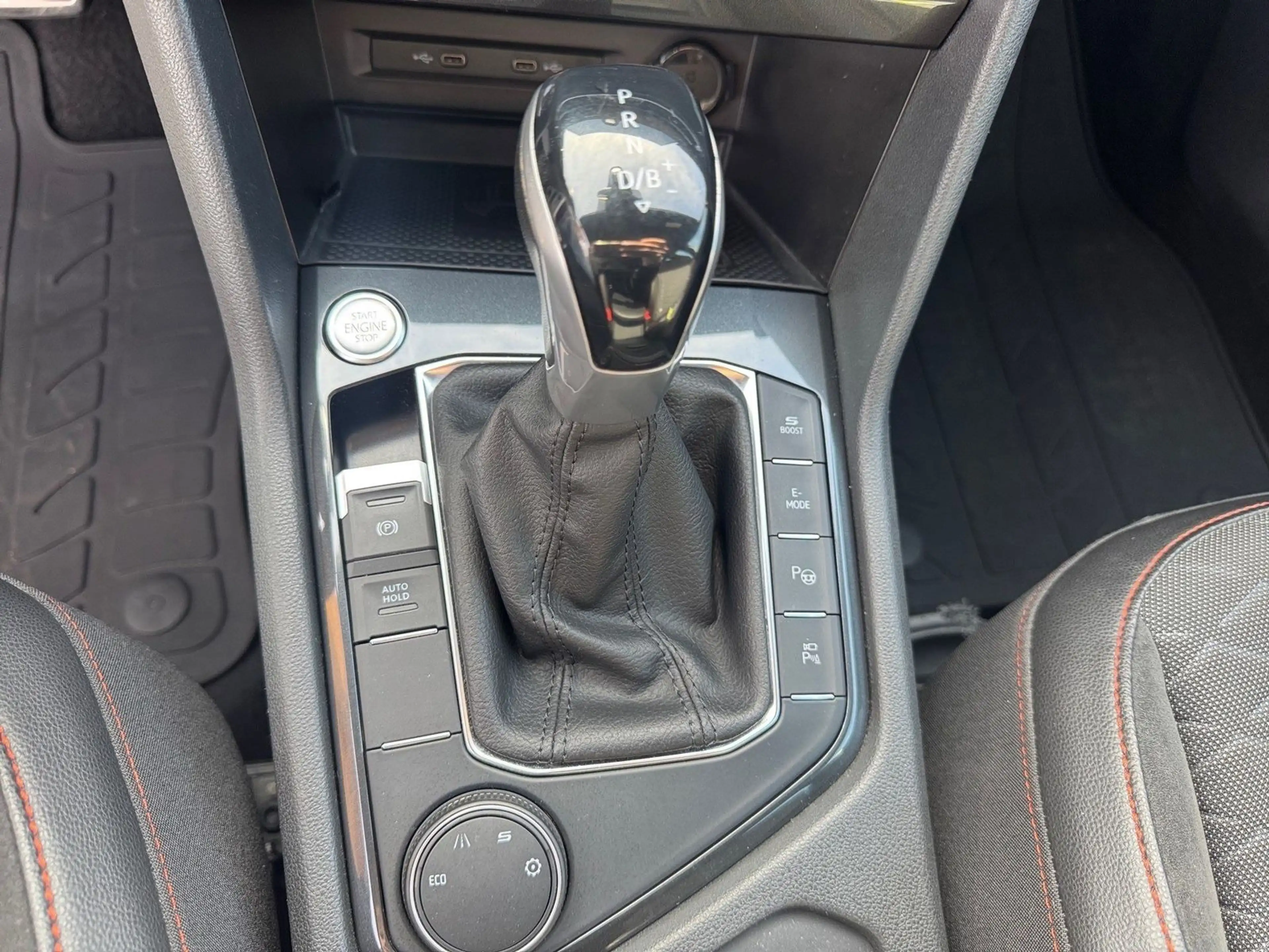 SEAT Tarraco FR*e-Hybrid*AHK*ACC*20Zoll*360Kamera*4xS — photo 13