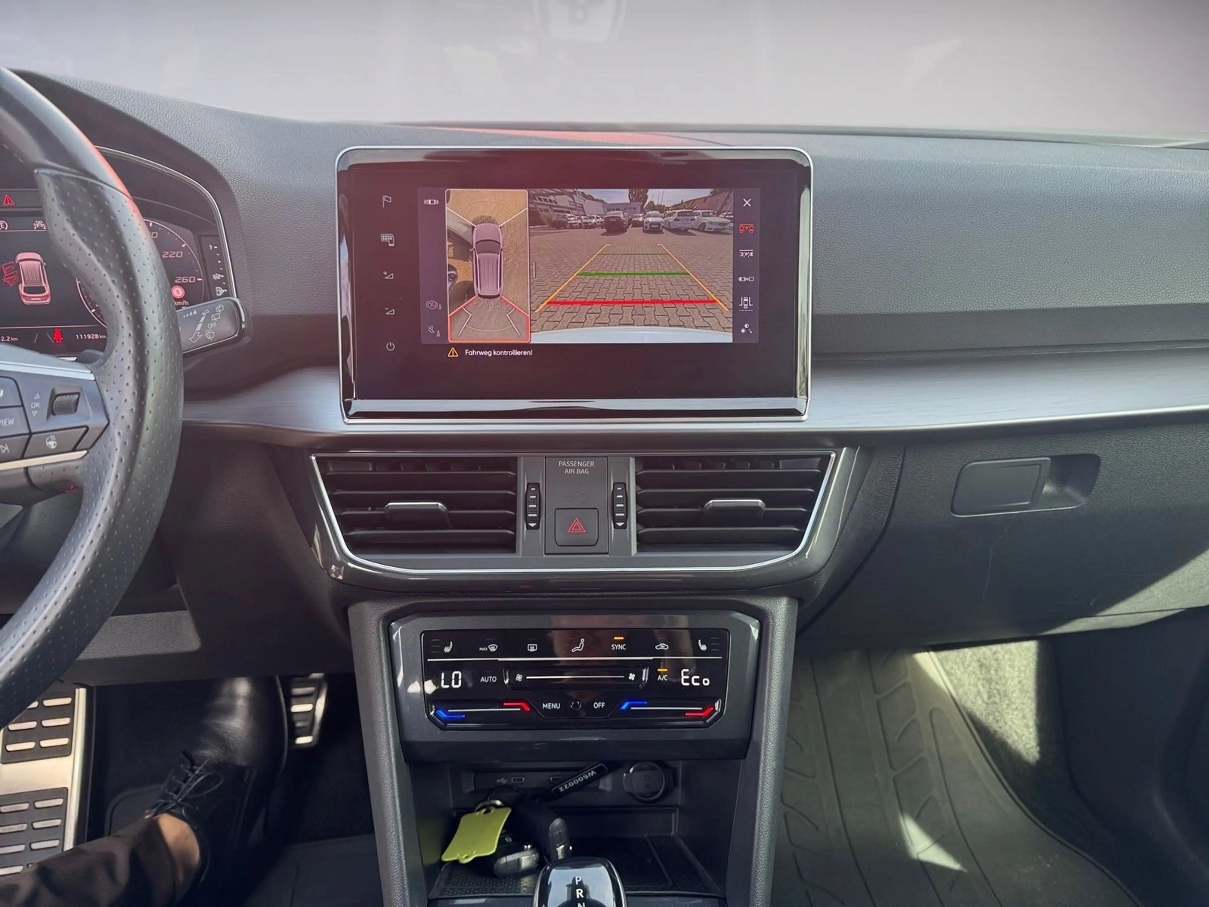 SEAT Tarraco FR*e-Hybrid*AHK*ACC*20Zoll*360Kamera*4xS — photo 9