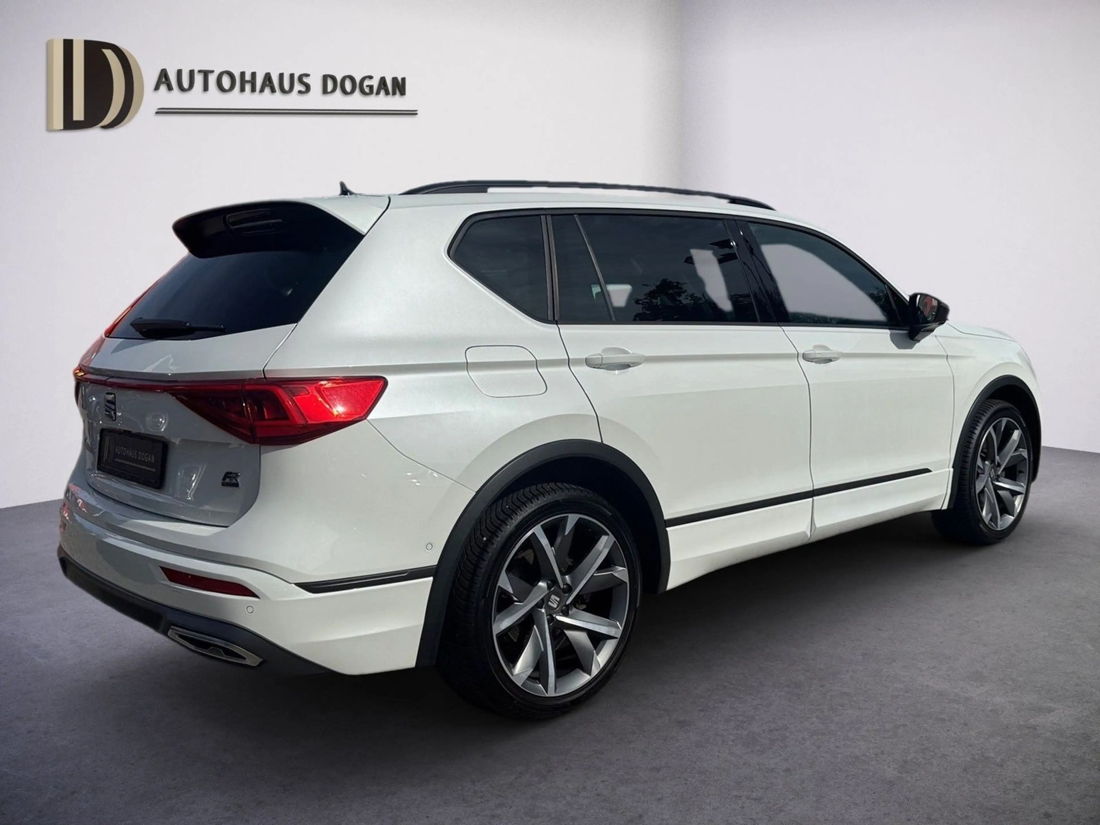 SEAT Tarraco FR*e-Hybrid*AHK*ACC*20Zoll*360Kamera*4xS — photo 3