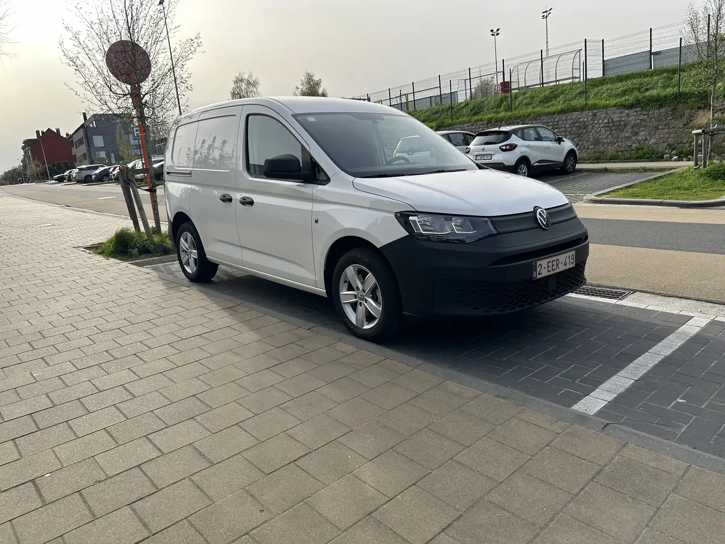 Volkswagen Caddy 1.5 TSI Business - 1