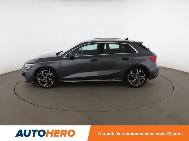 Audi A3 view 3