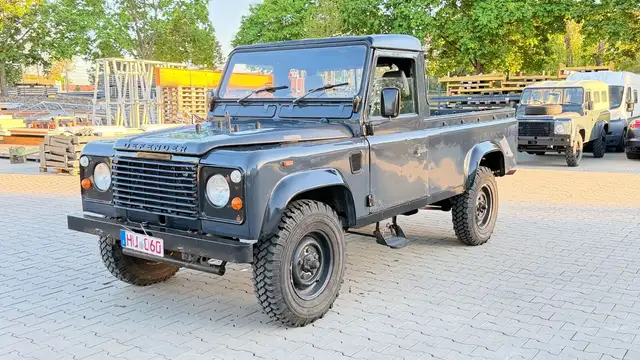 Land Rover Defender 110 Pickup 2,5 TurboDi H-Zul. Tausch Mö