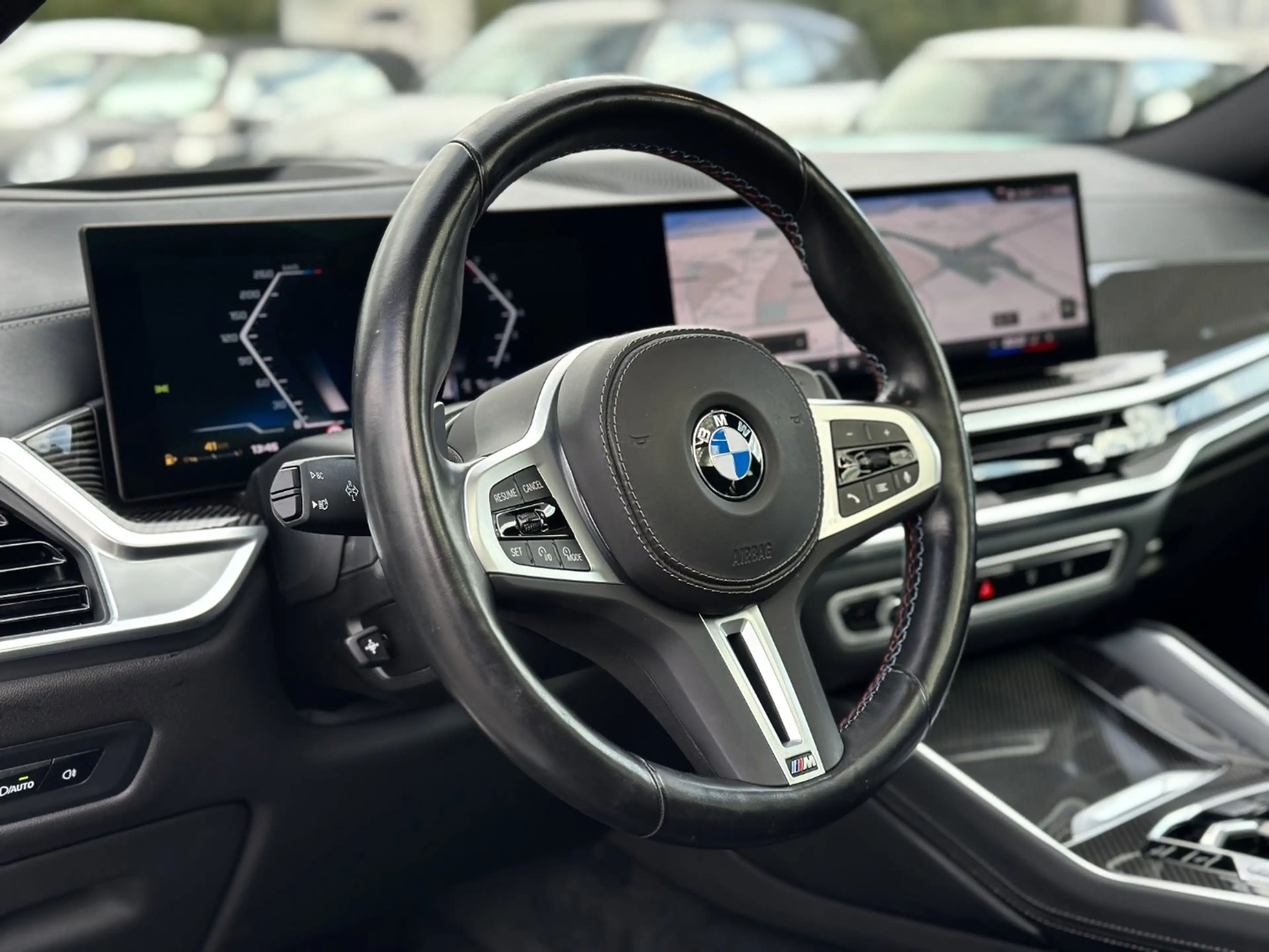 BMW X6 M60i xDrive Gestiksteuerung HK HiFi DAB LED — photo 10