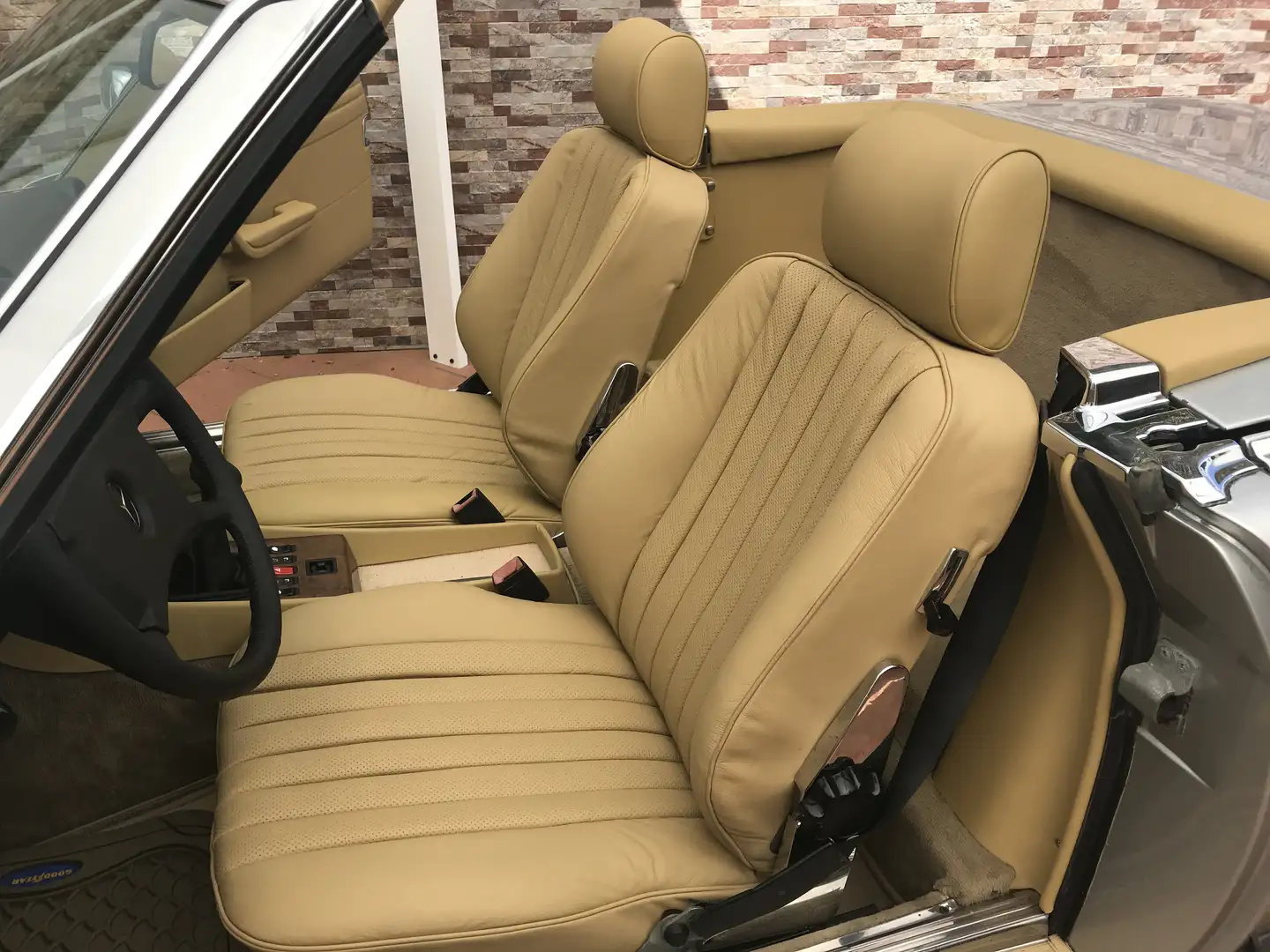 Mercedes-Benz SL 300 dos plazas y equipamiento total - 1