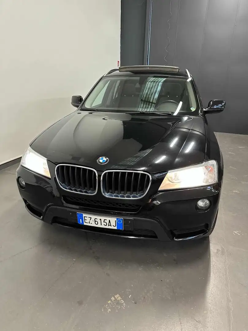BMW X3 xDrive20d TETTO + NAVI + CRUIS Fekete - 2