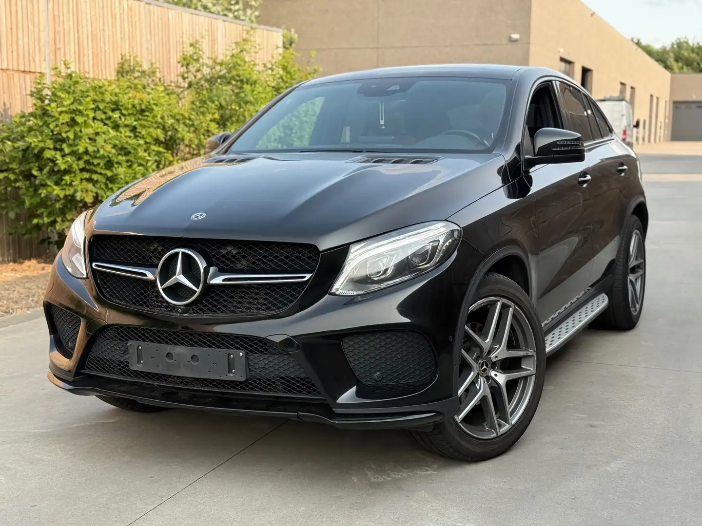 Mercedes-Benz GLE 350 GLE 350 d Coupe 4Matic 9G-TRONIC AMG Line Noir - 1