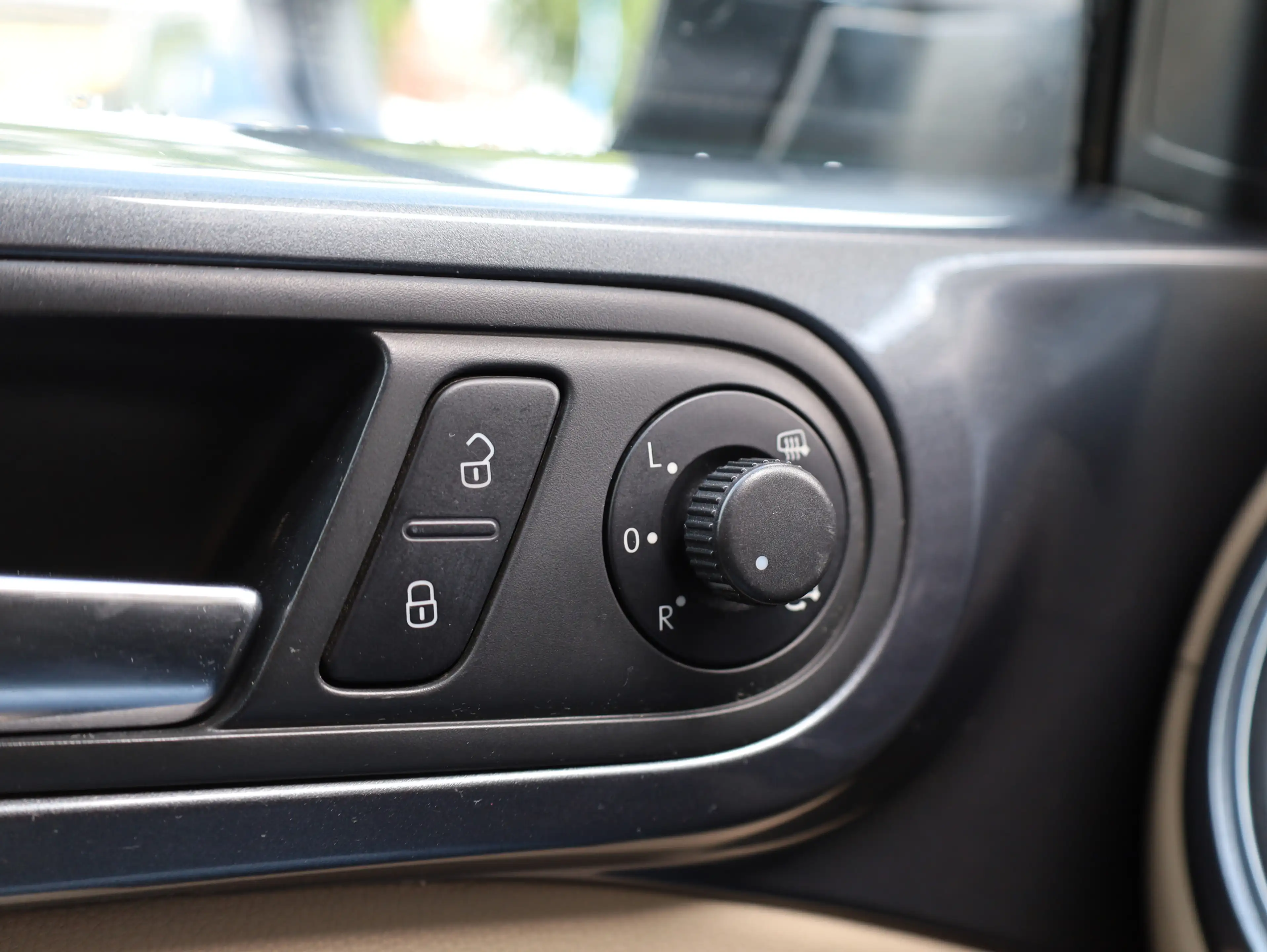 Volkswagen Beetle 2.0 TDI 70?s Design*Navi*Keyless*Tempomat — photo 26