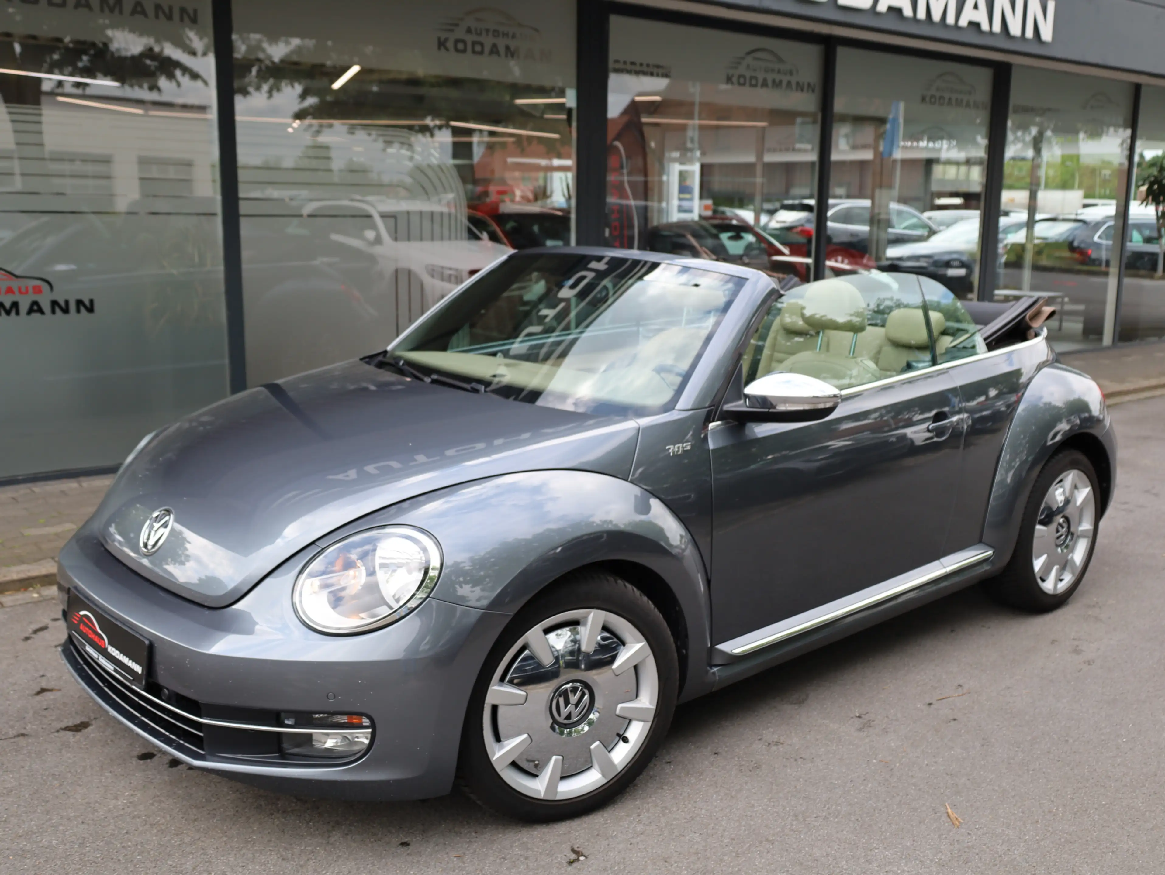 Volkswagen Beetle 2.0 TDI 70?s Design*Navi*Keyless*Tempomat — photo 21