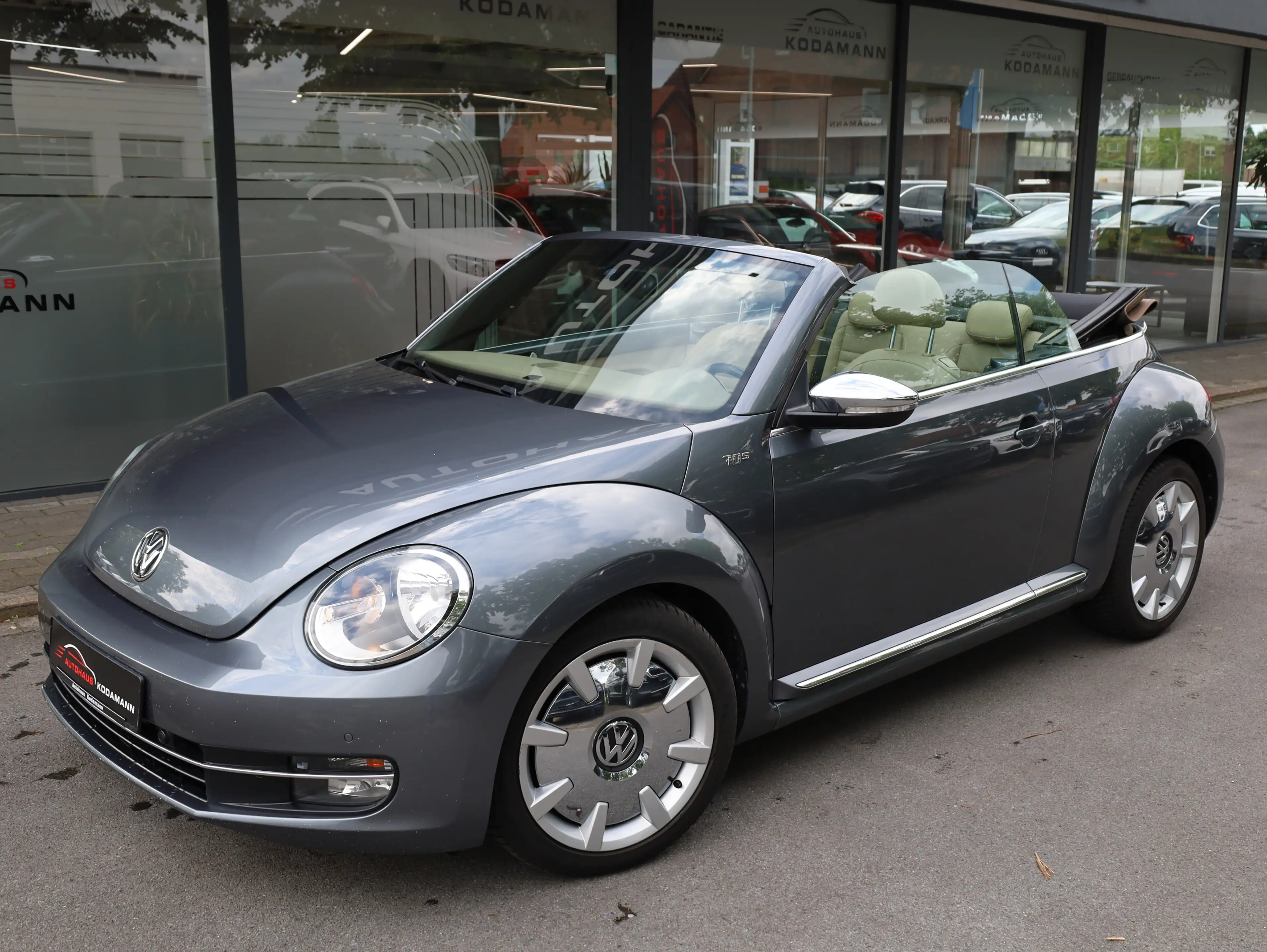 Volkswagen Beetle 2.0 TDI 70?s Design*Navi*Keyless*Tempomat — photo 22