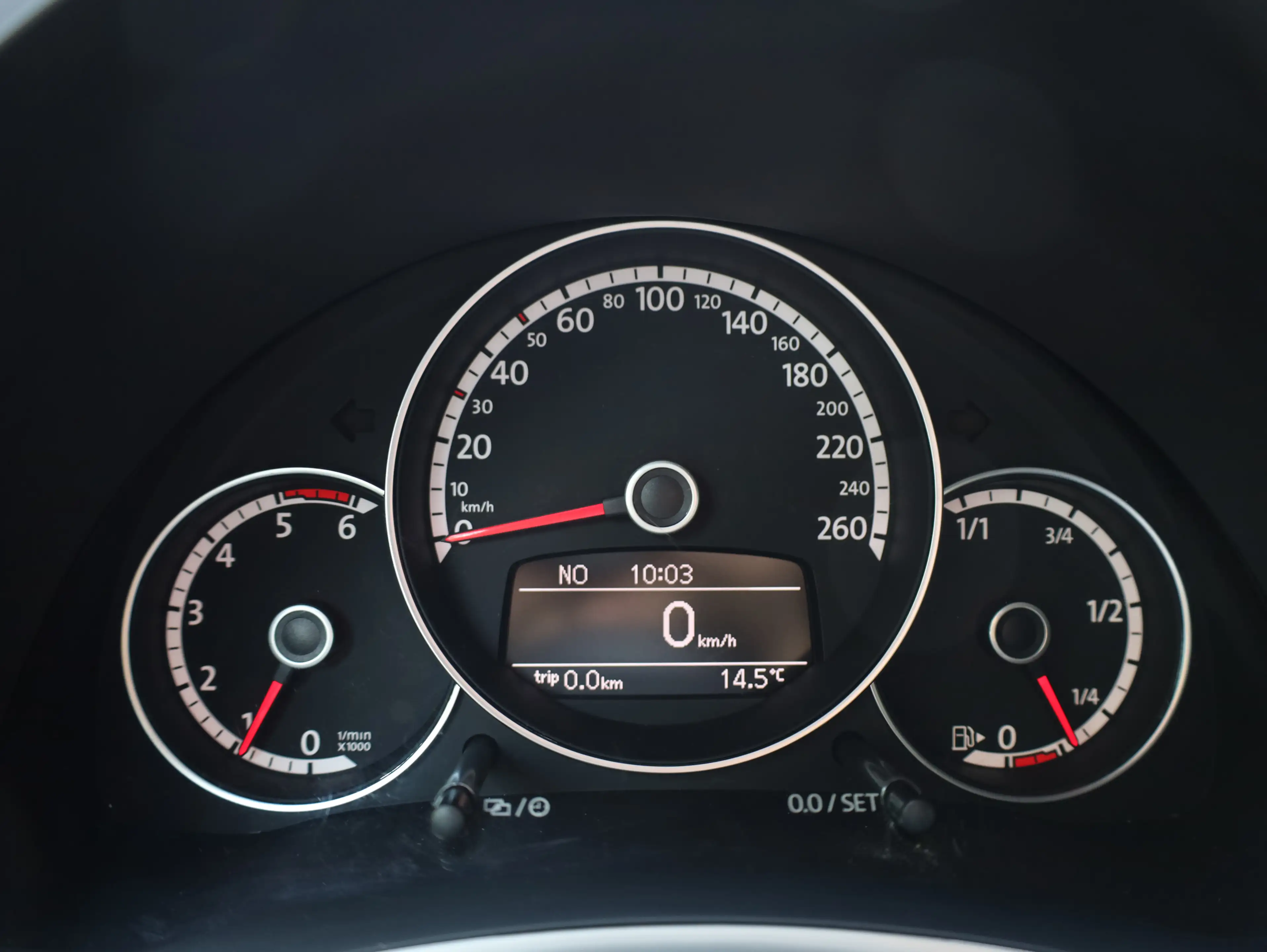 Volkswagen Beetle 2.0 TDI 70?s Design*Navi*Keyless*Tempomat — photo 14