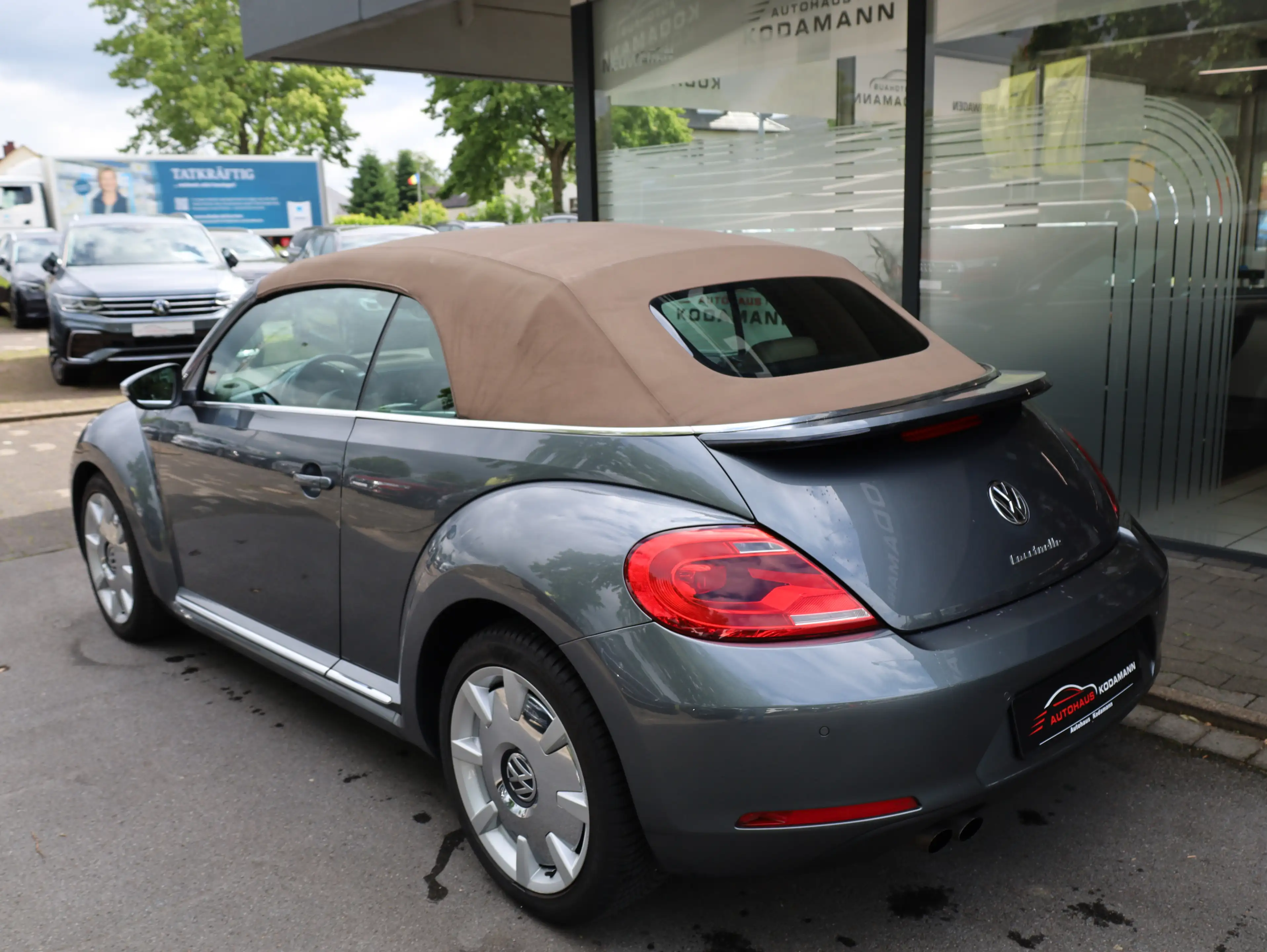 Volkswagen Beetle 2.0 TDI 70?s Design*Navi*Keyless*Tempomat — photo 6