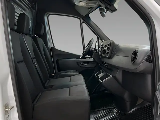 Mercedes-Benz Esprinter view 12