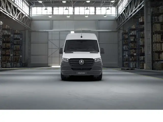 Mercedes-Benz Unknown Model view 2