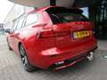 Volvo V60 B4 197pk Geartronic Mild Hybrid Plus Dark | Trekh. Rood - thumbnail 4