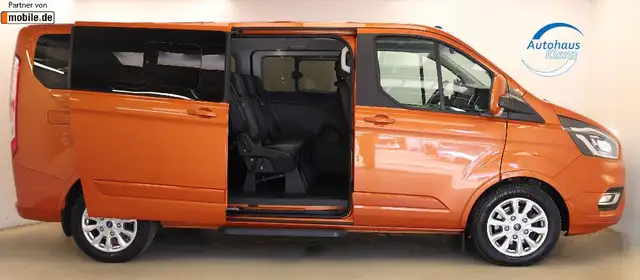Ford Tourneo Custom view 7