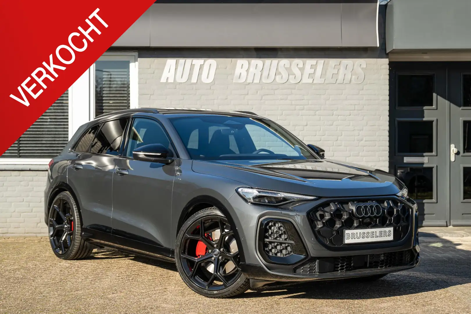 Audi Q5 2.0 TFSI e-hybrid quattro S edition Competition Pr Grau - 1