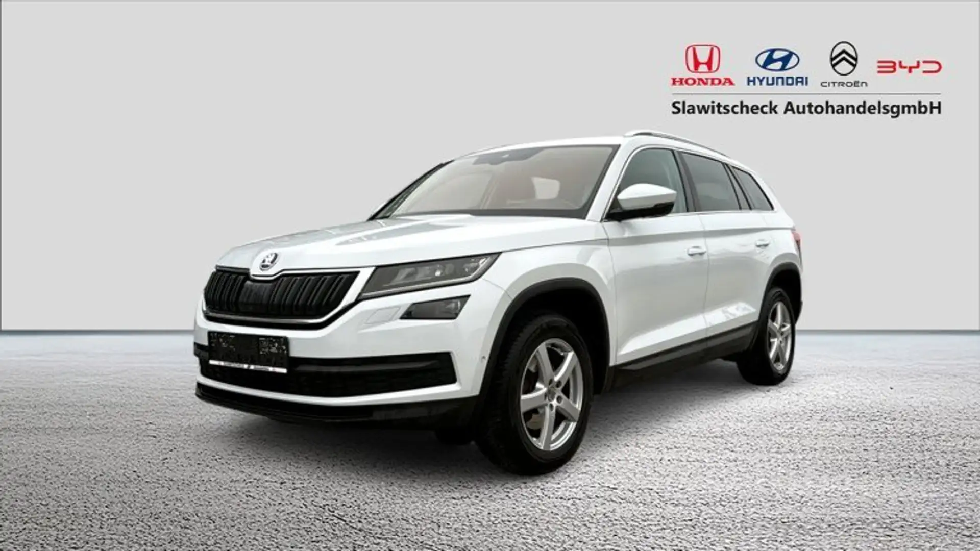 Skoda Kodiaq 2,0 TDI SCR 4x4 Style Weiß - 1