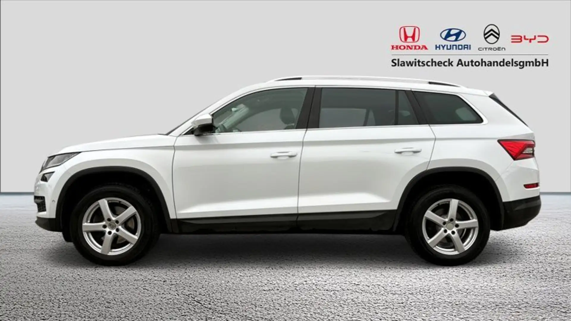 Skoda Kodiaq 2,0 TDI SCR 4x4 Style Weiß - 2