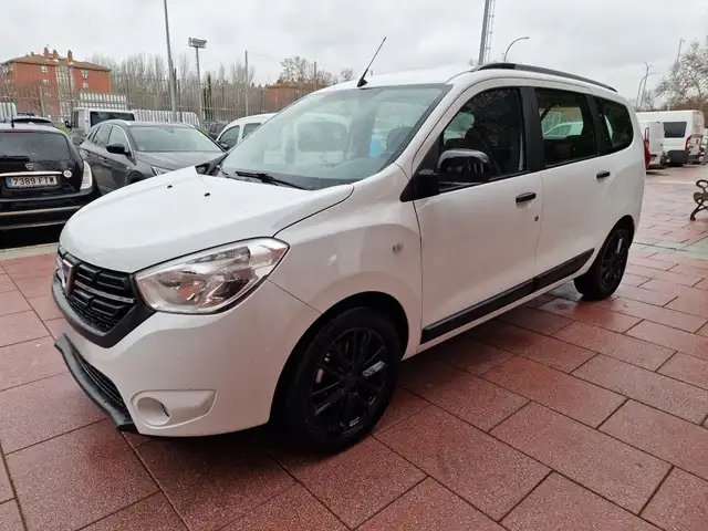 Dacia Lodgy 1.5 dCi Comfort Blue 7pl. 85kW