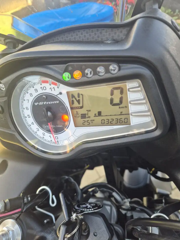 Suzuki V-Strom 650