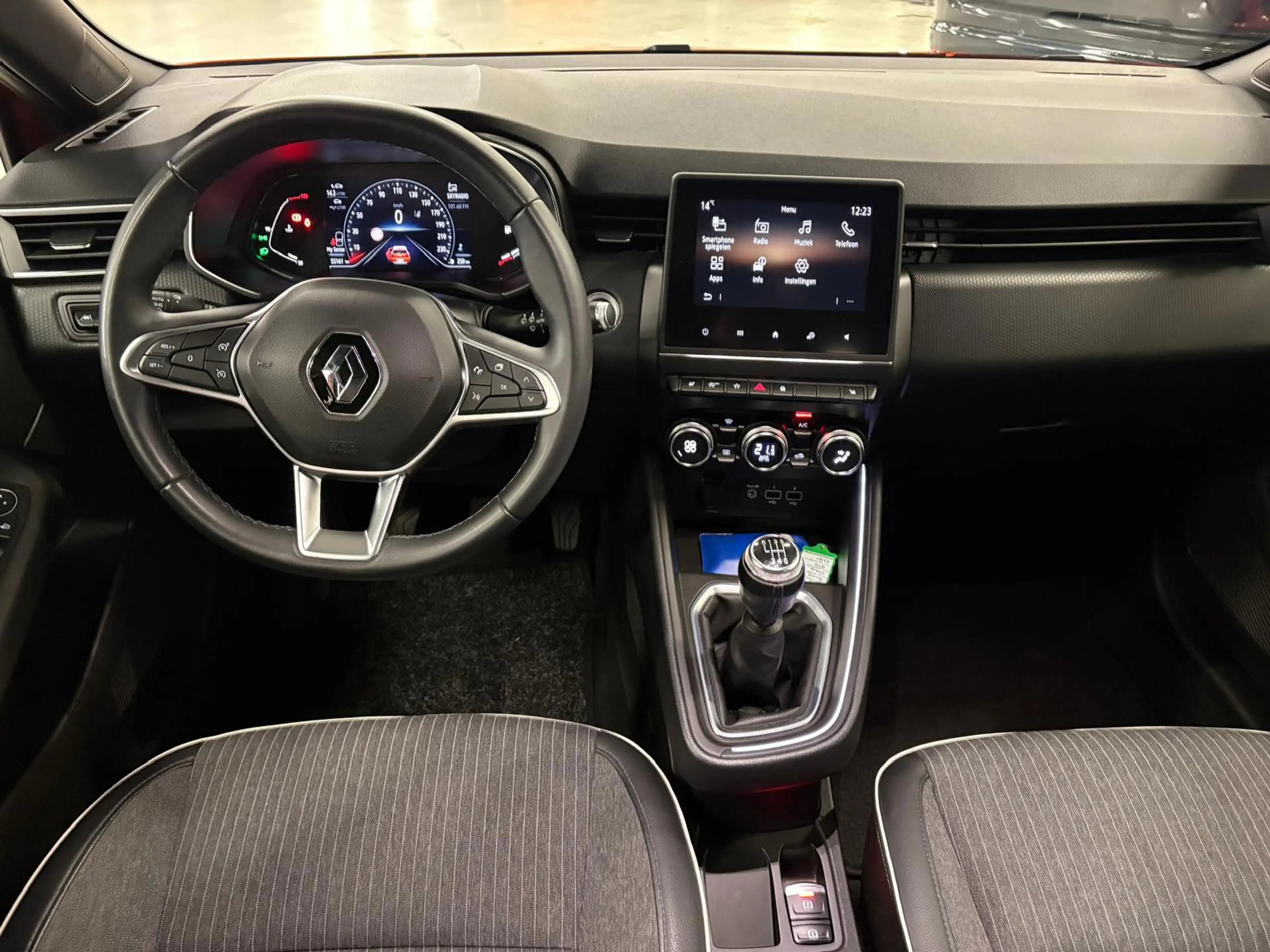 Renault Clio 1.0 TCe Intens | 17" | LED | PDC | Camera | 4 Seiz — photo 11