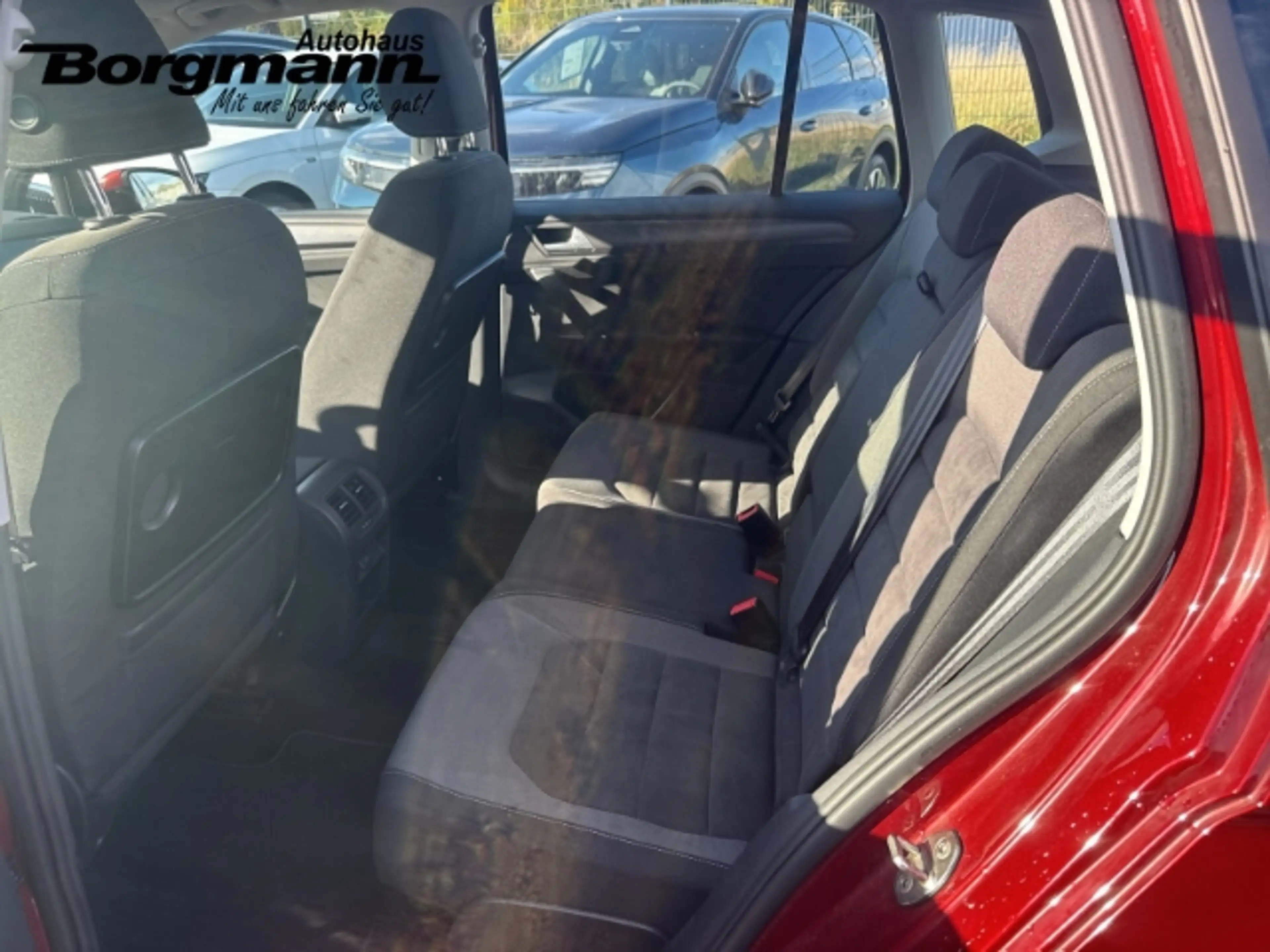 Volkswagen Golf Sportsvan VII Comfortline - Tempomat - Mittelarmlehne - PDC — photo 8