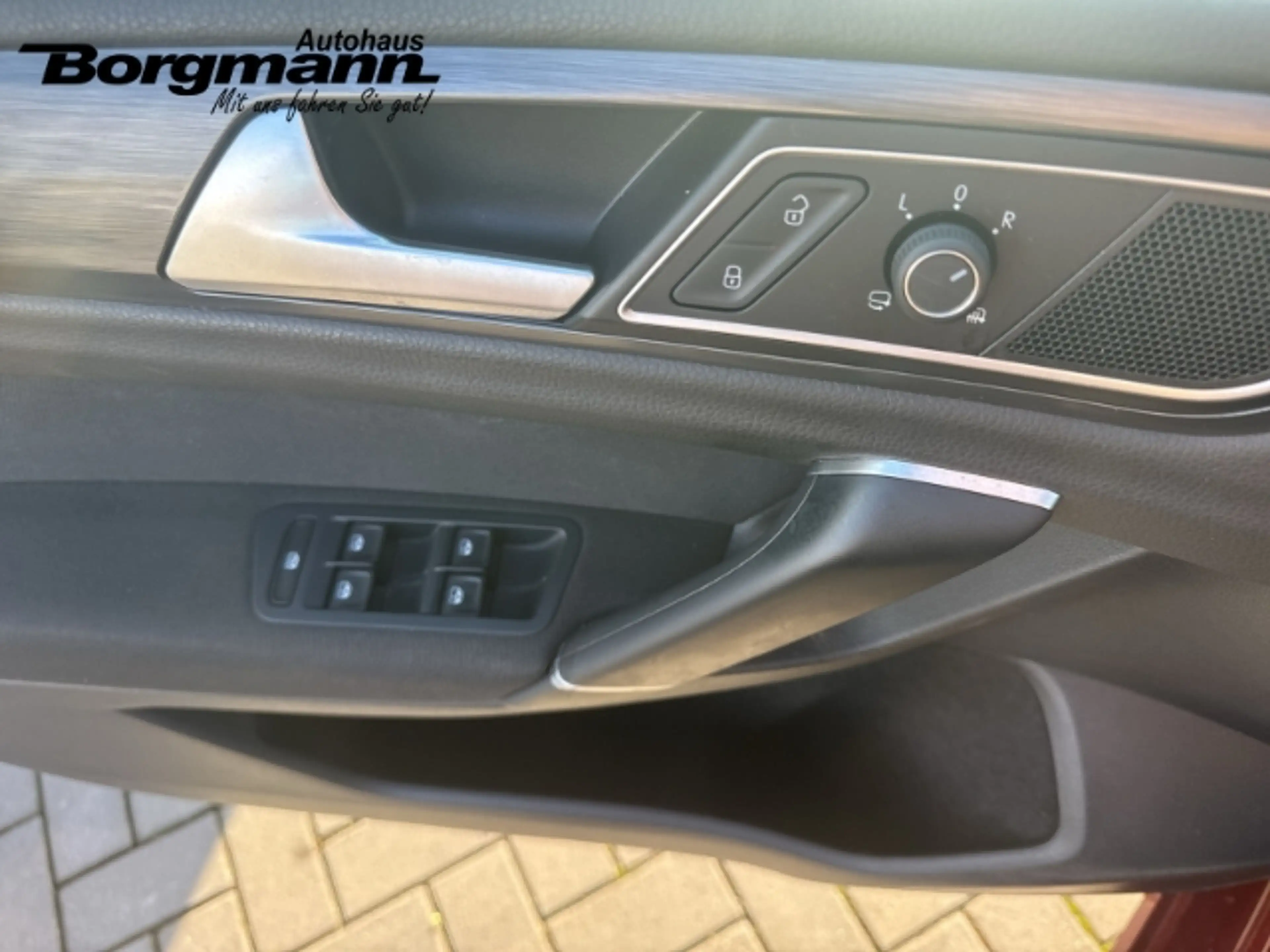 Volkswagen Golf Sportsvan VII Comfortline - Tempomat - Mittelarmlehne - PDC — photo 10