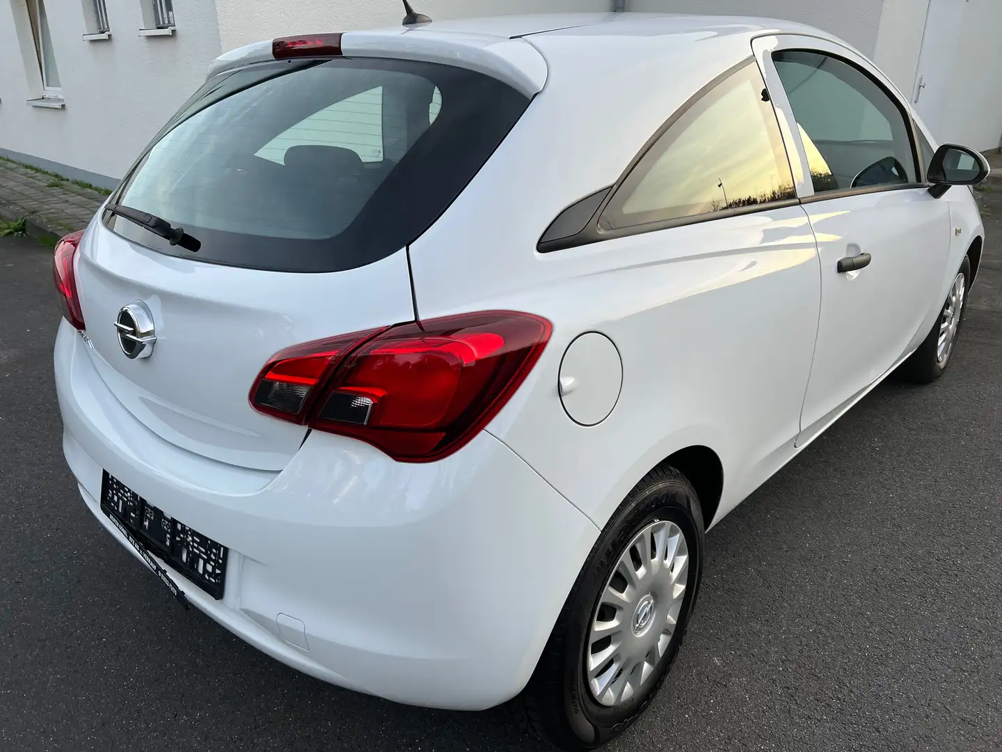 Opel Corsa Selection E , Klima, TÜV neu ,nur 6400km Blanc - 2