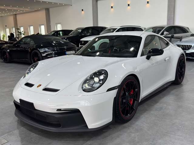 Imagine Porsche 992 GT3*Clubsport*Carbon Schalensitze*LIFT*BOSE*