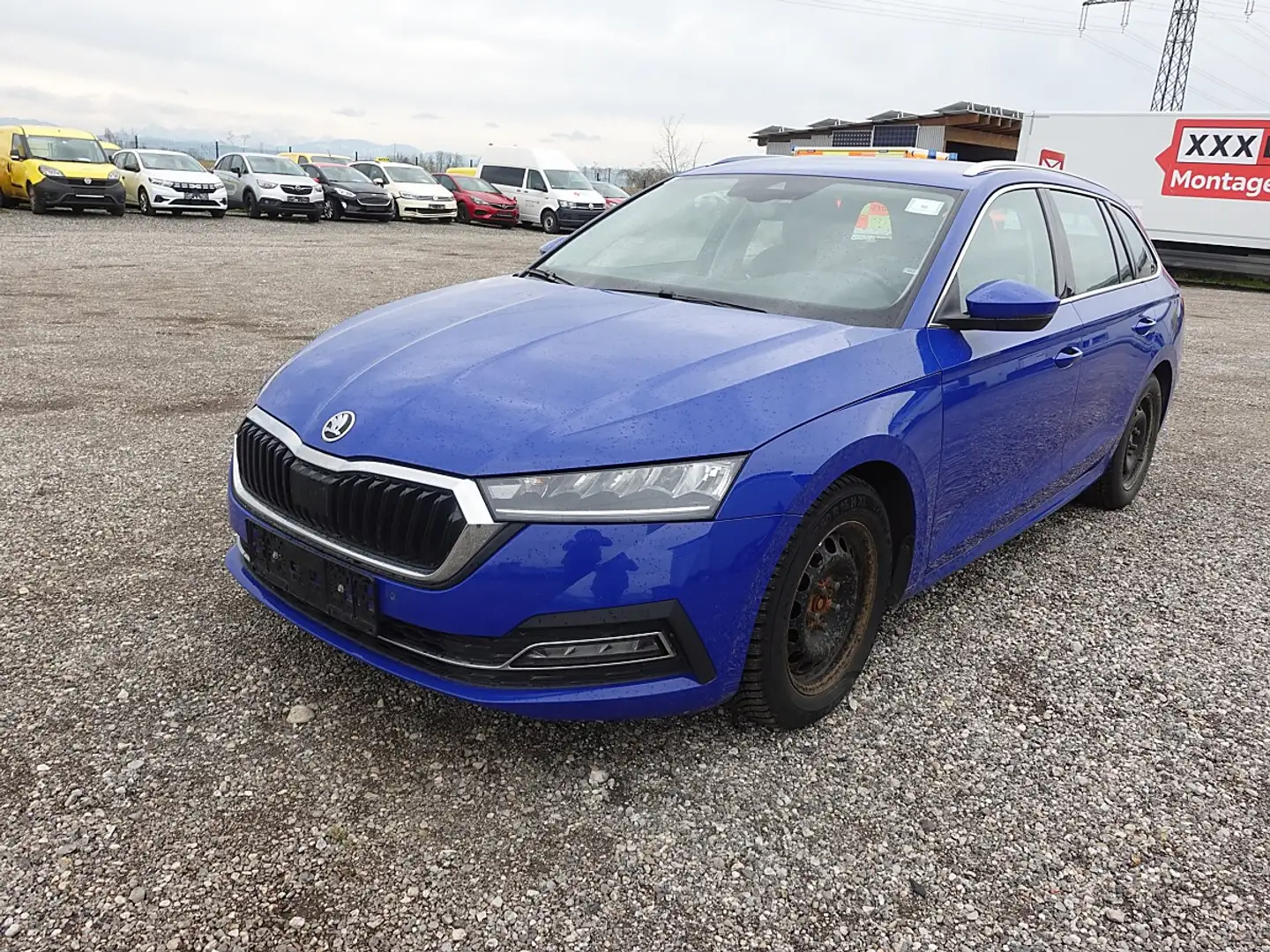 Skoda Octavia Combi 2,0 TDI Blau - 1