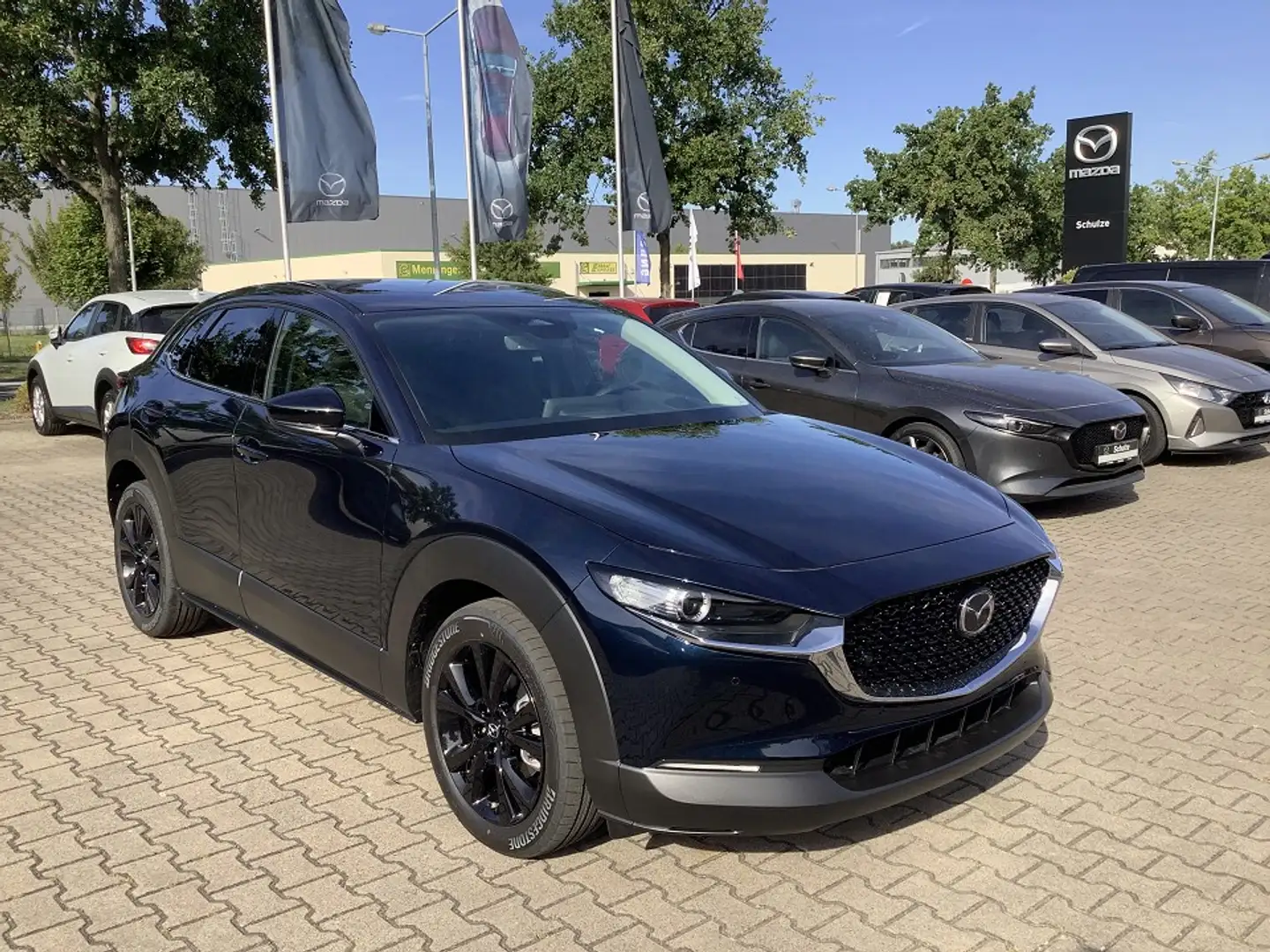 Mazda CX-30 2.5L e-SKYACTIV G 140ps Homura Blau - 1